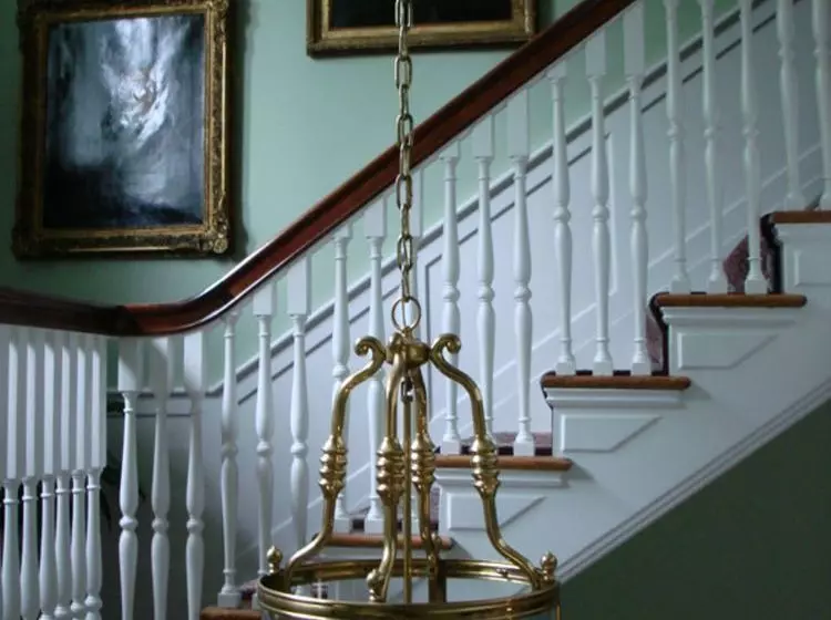 住宿加早餐  Bishops Hall