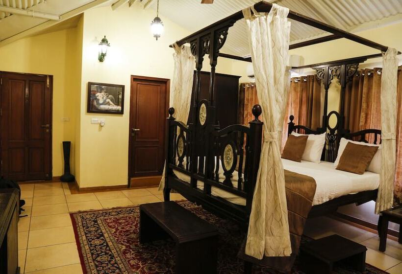 민박 The Colonial Manek Manor