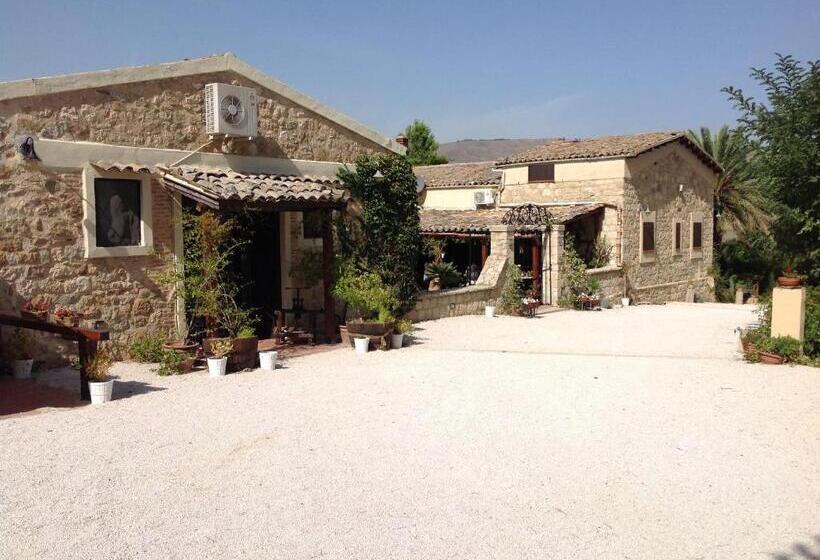 فندق Agriturismo Casalicchio