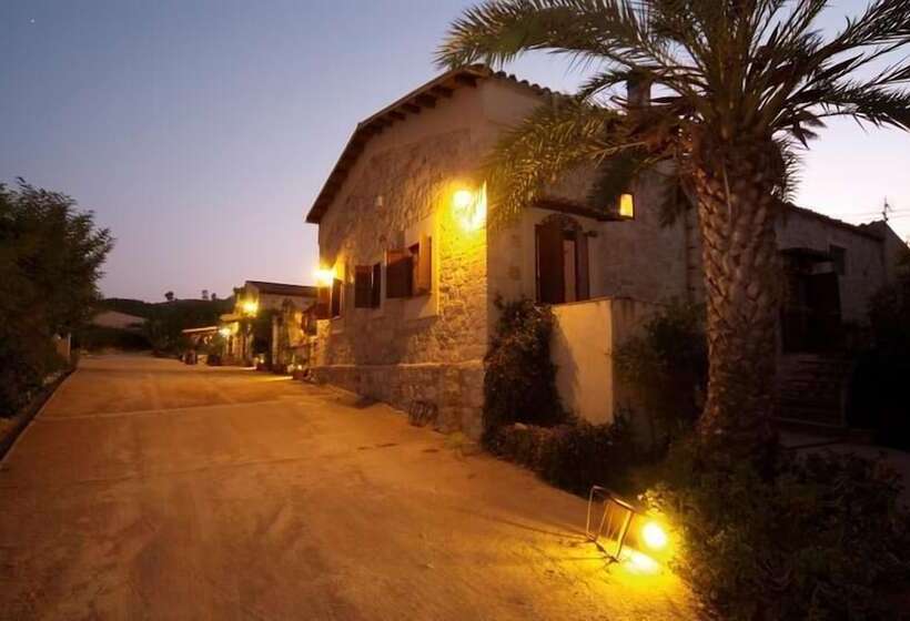 فندق Agriturismo Casalicchio