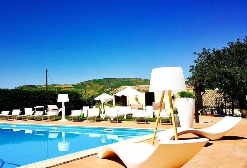 فندق Agriturismo Casalicchio