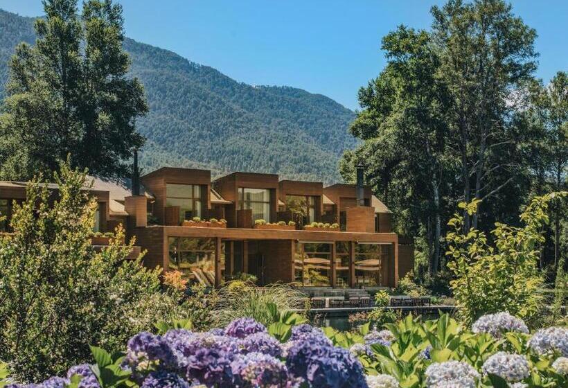 Отель Andbeyond Vira Vira