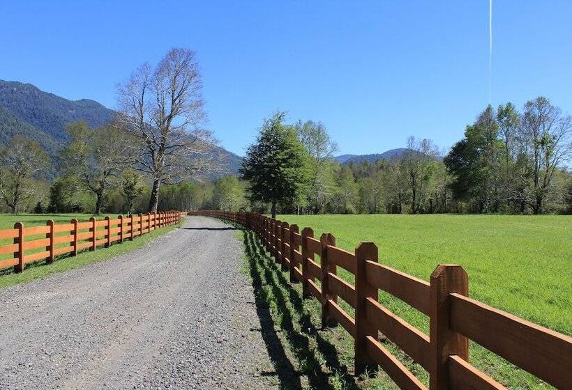 Отель Andbeyond Vira Vira