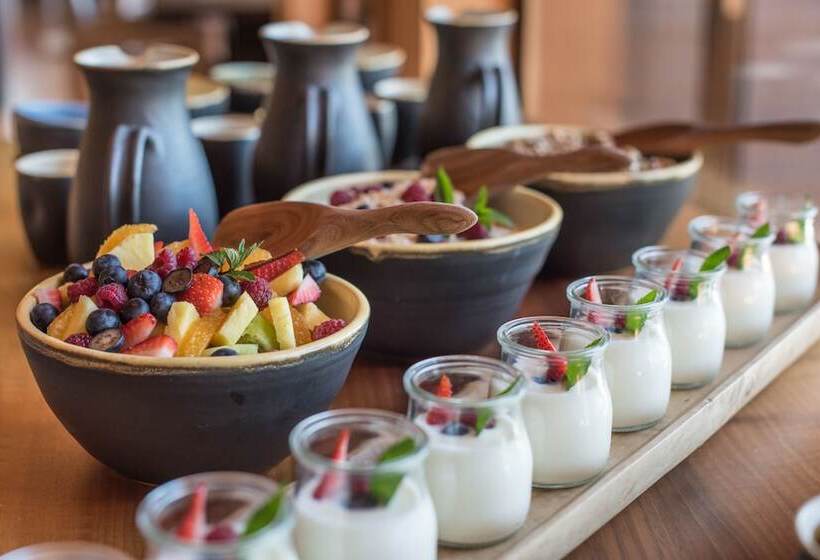 Отель Andbeyond Vira Vira