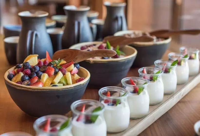 ホテル Andbeyond Vira Vira