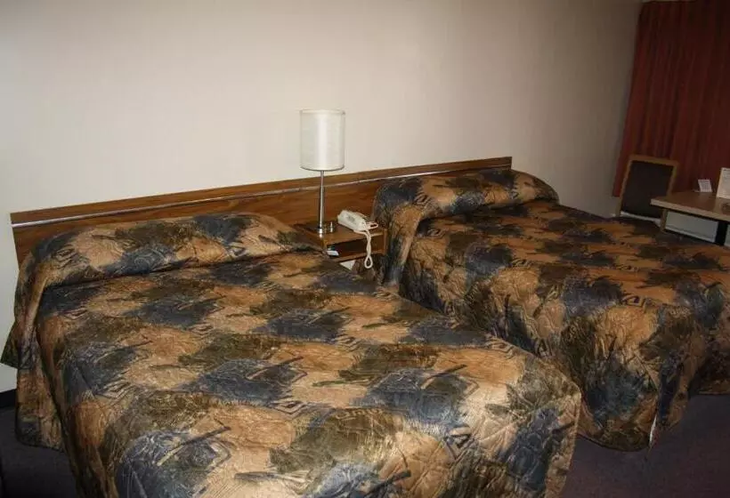 Отель Bcminns  Peace River