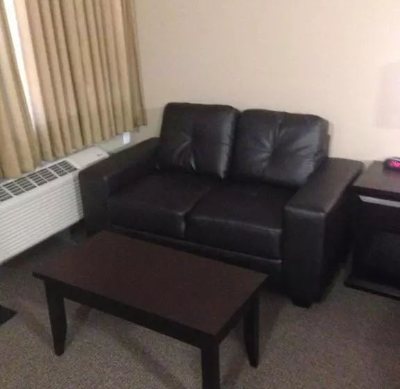 Отель Bcminns  Peace River