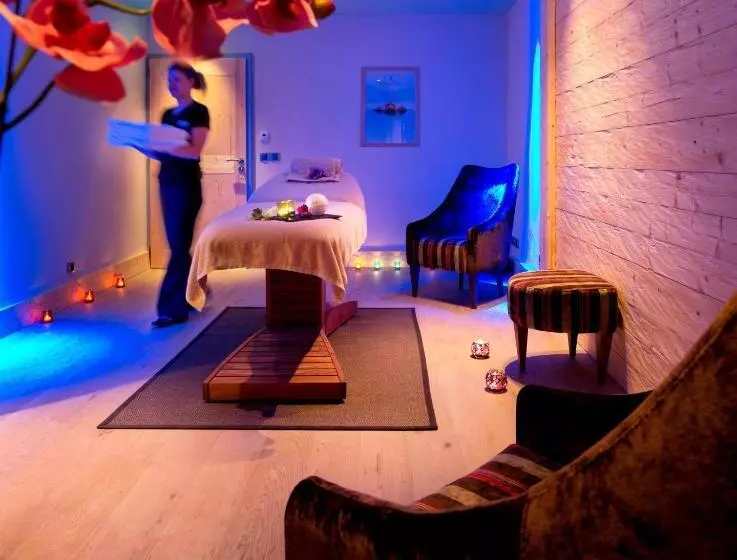 هتل Cgh Residences & Spas Le Cristal De L Alpe