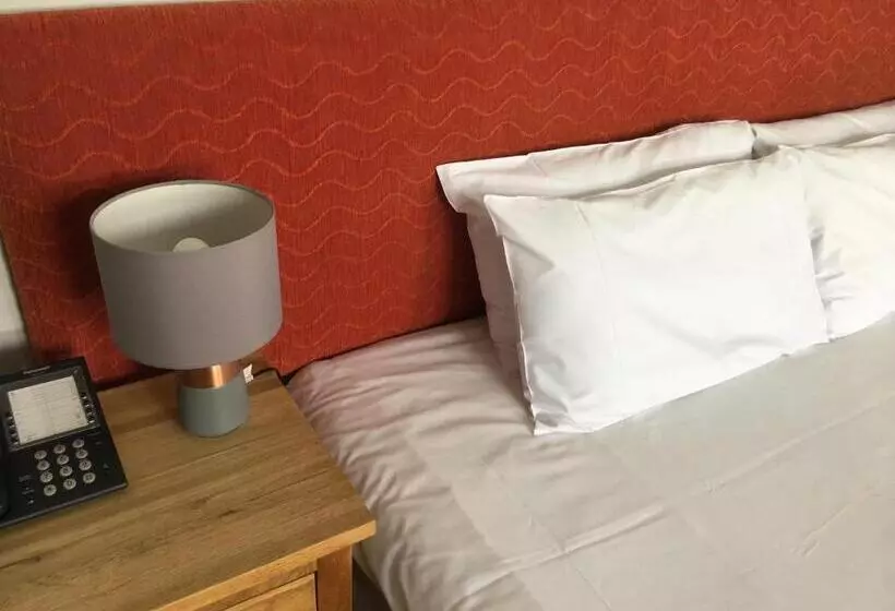 ホテル Da Vinci Eastbourne