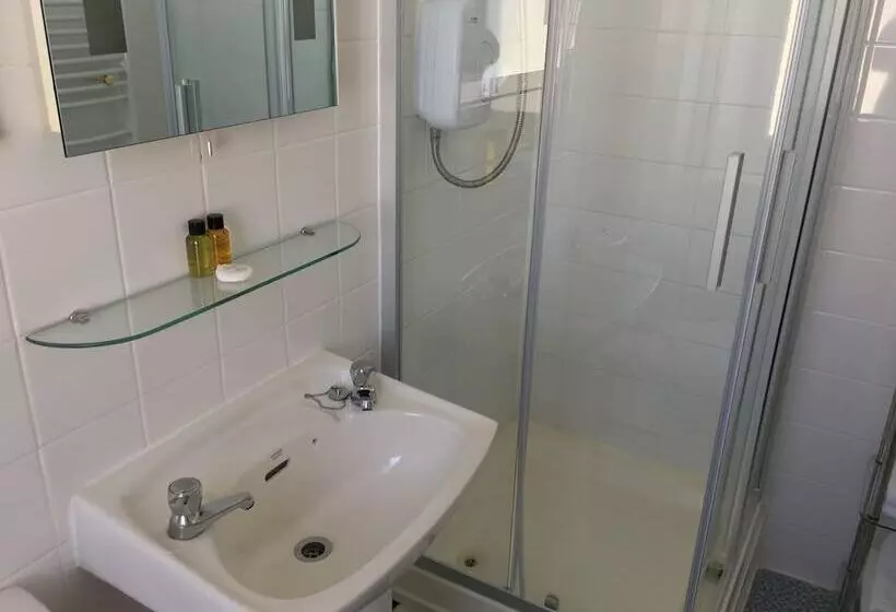 ホテル Da Vinci Eastbourne