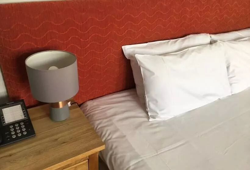 ホテル Da Vinci Eastbourne