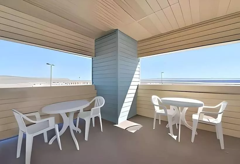 Hotel Econo Lodge Inn & Suites