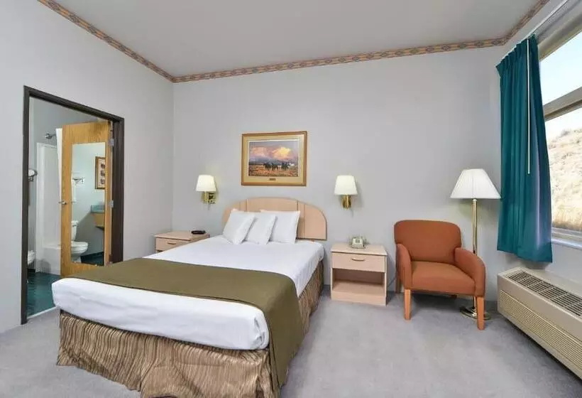 Hotel Econo Lodge Inn & Suites