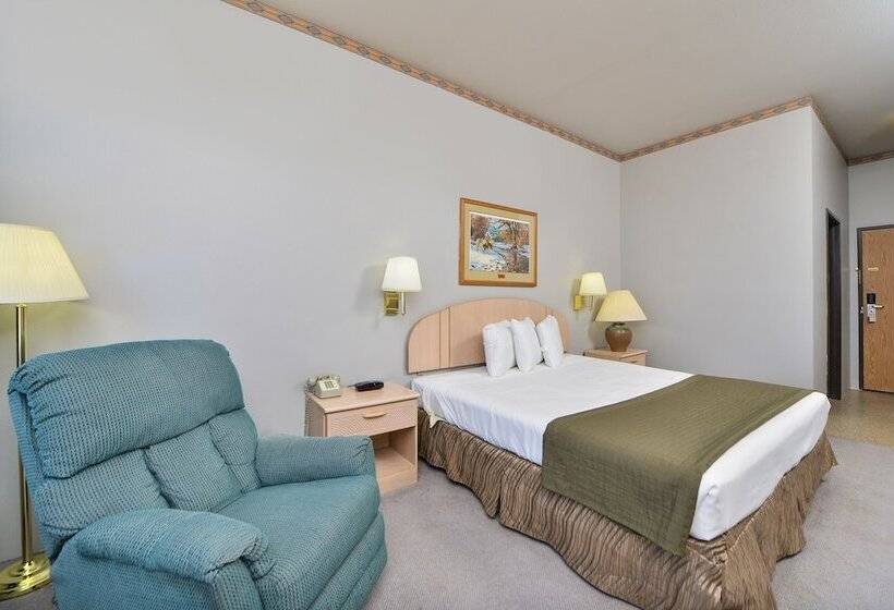 호텔 Econo Lodge Inn & Suites