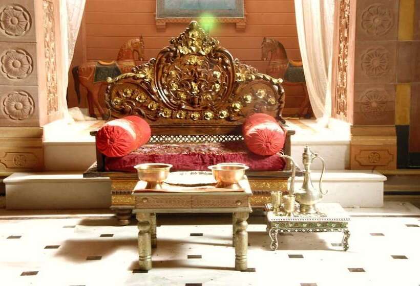 בית מלון כפרי Kuchaman Haveli