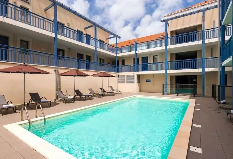 هتل Résidence Lagrange Vacances Les Balcons De L Océan