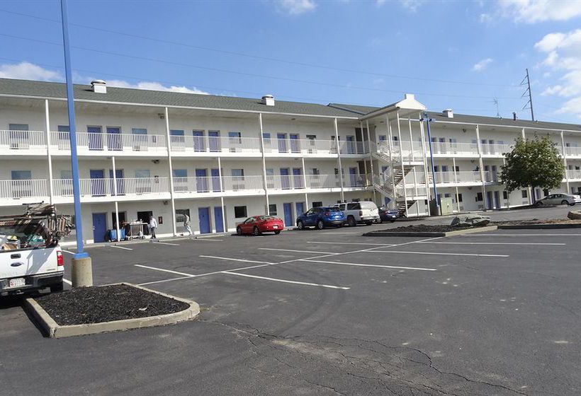 Motel 6 Pittsburgh - Cranberry