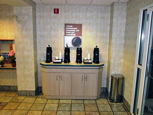 Motel 6 Pittsburgh - Cranberry