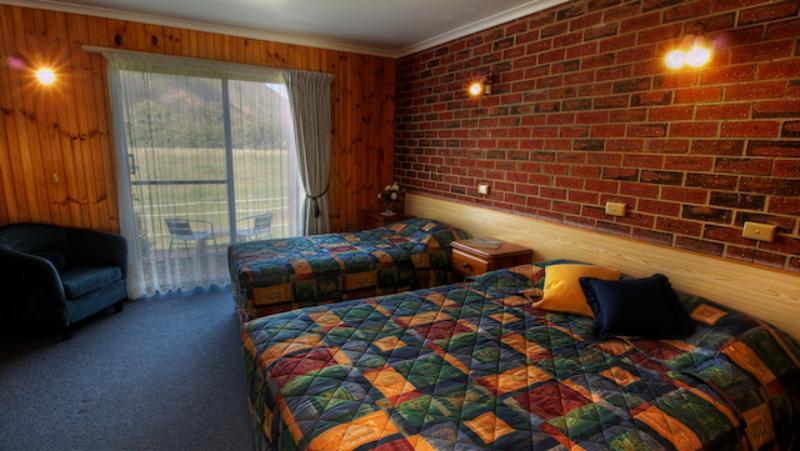 汽车旅馆  Kookaburra Motor Lodge