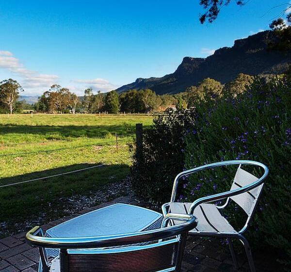 汽车旅馆  Kookaburra Motor Lodge