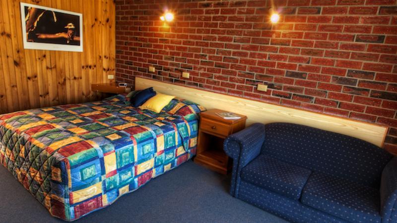 汽车旅馆  Kookaburra Motor Lodge