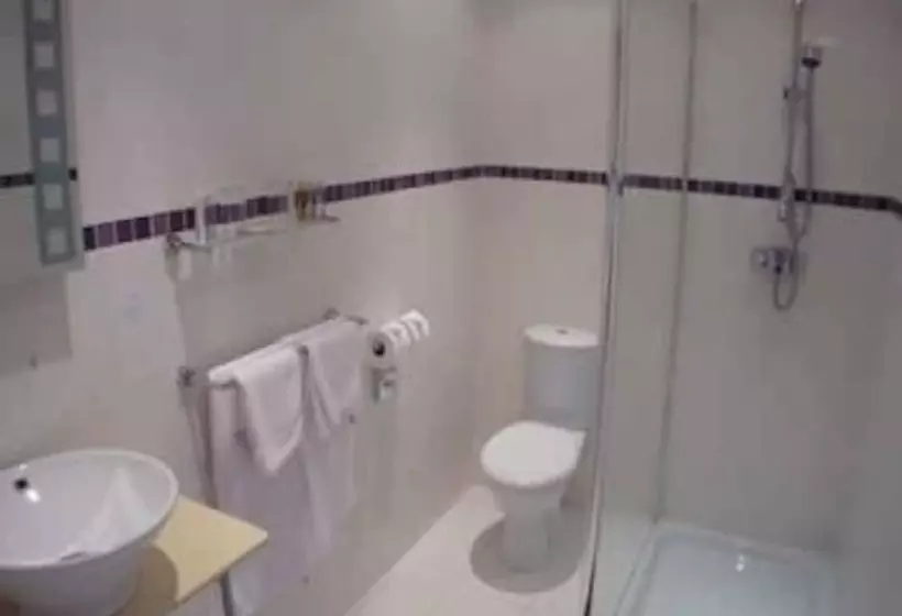 膳宿费 The Hamilton