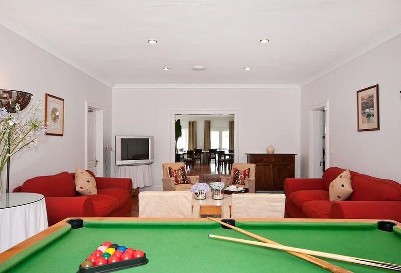 ペンション Redbourne Country Lodge Lion Roars Hotels & Lodges