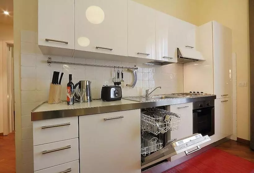 Relais Martinez Florence