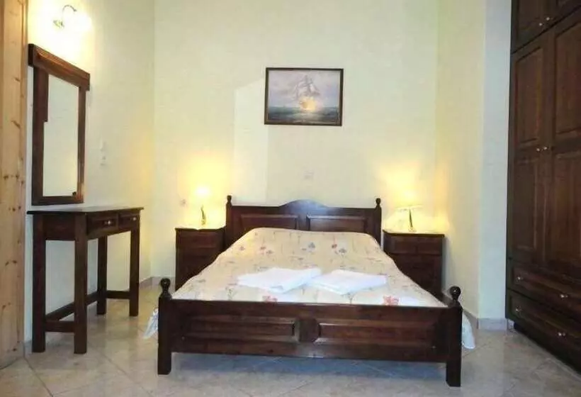 Smile Stella Studios