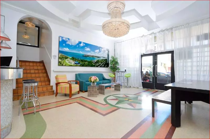 South Beach Rooms And Hostel