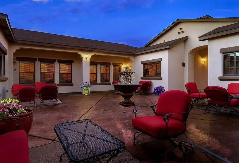 The Courtyard Villas