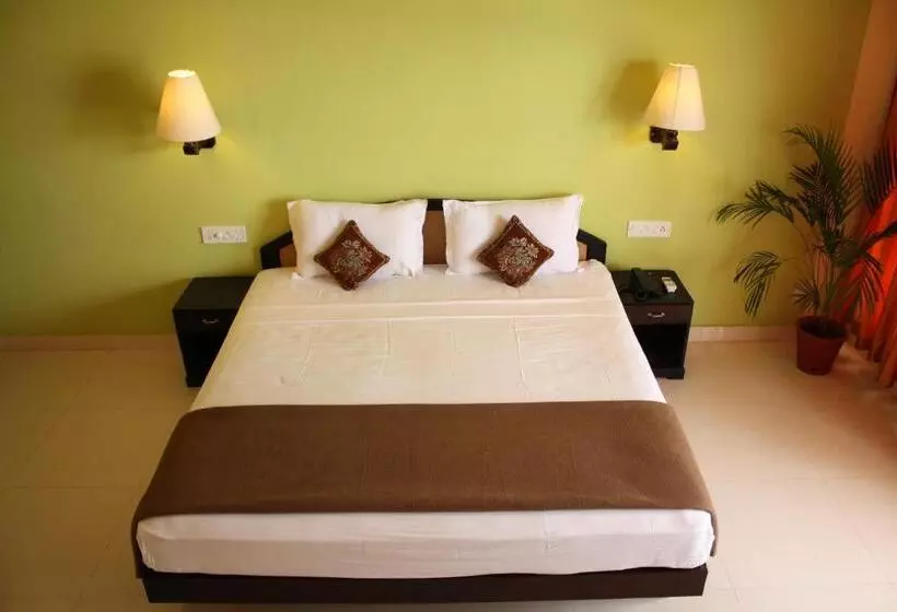 The Ocean Park Beach Resort