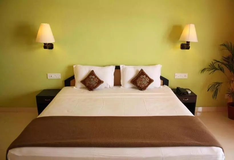 The Ocean Park Beach Resort