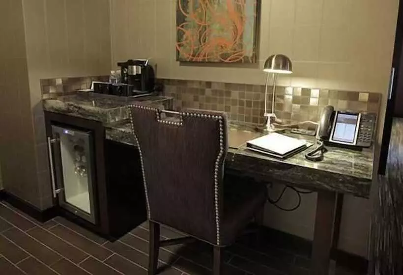 渡假胜地  Viejas Casino & Willows