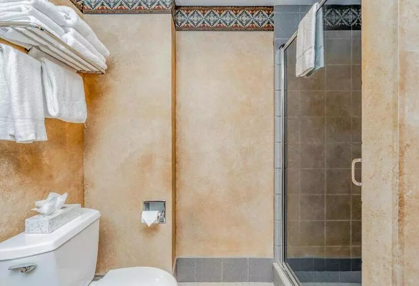 Hotelli The Lodge At Big Sky