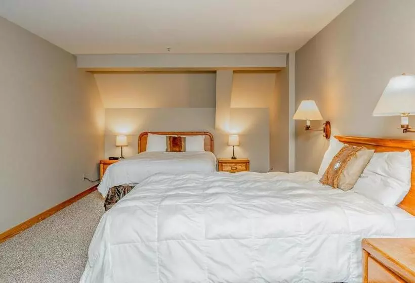 Hotelli The Lodge At Big Sky