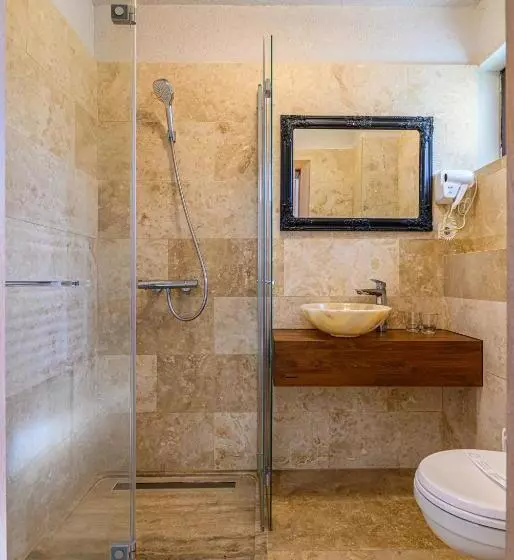 Pensiunea Apuseni Wild