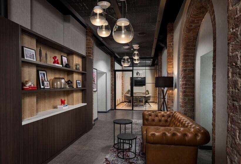 Radisson Red Hotel, Liverpool