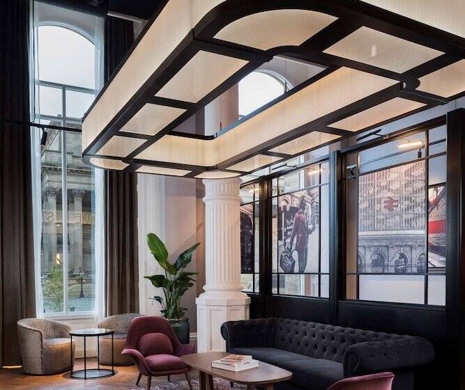 Radisson Red Hotel, Liverpool