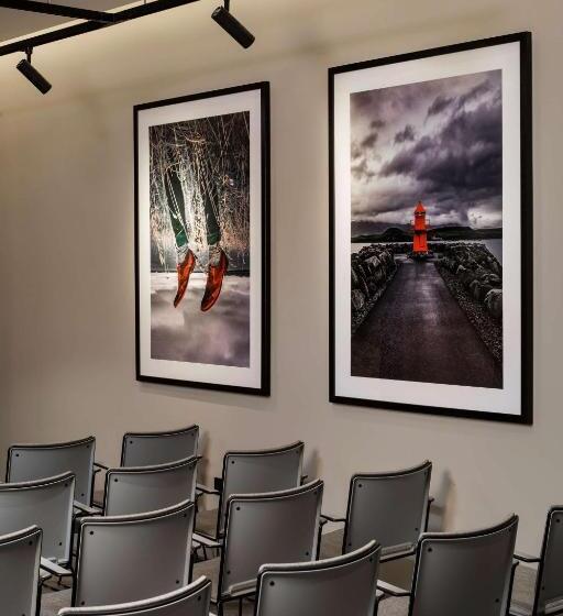 Radisson Red Hotel, Liverpool