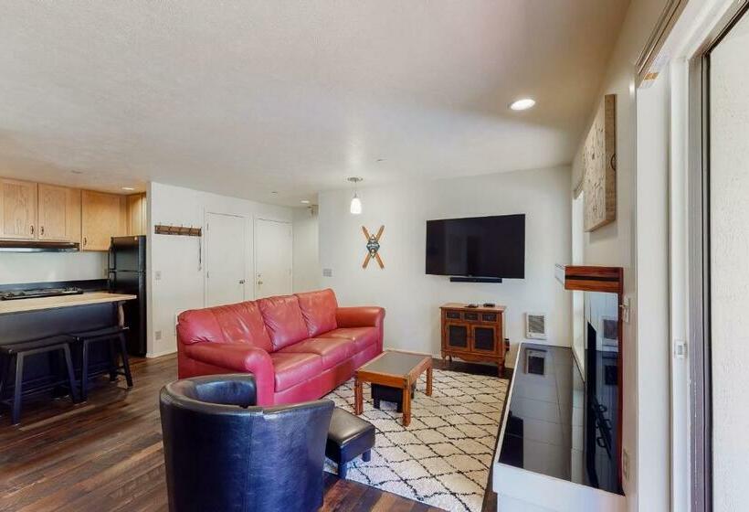 ホテル 2498 Indian Springs