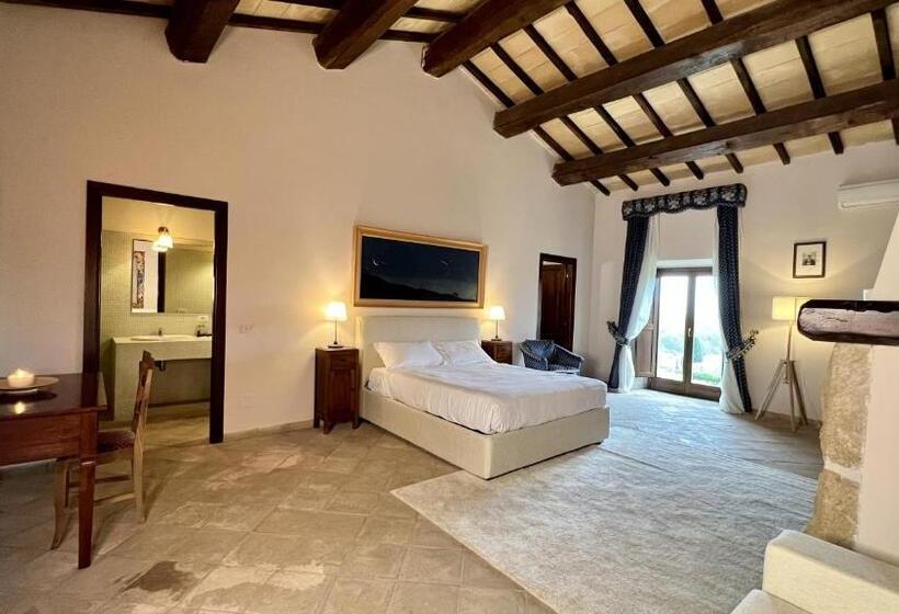 ホテル Agriturismo Cerrosughero