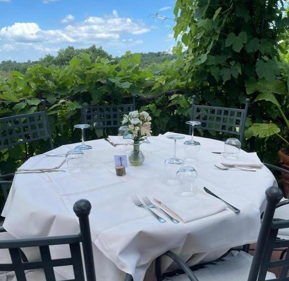 ホテル Agriturismo Cerrosughero