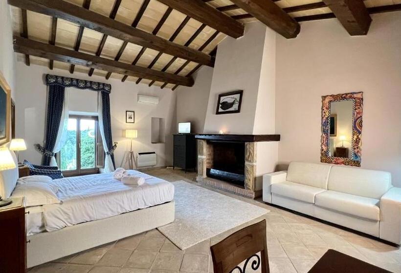 ホテル Agriturismo Cerrosughero