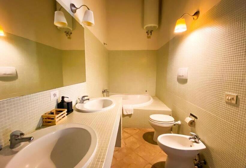 ホテル Agriturismo Cerrosughero