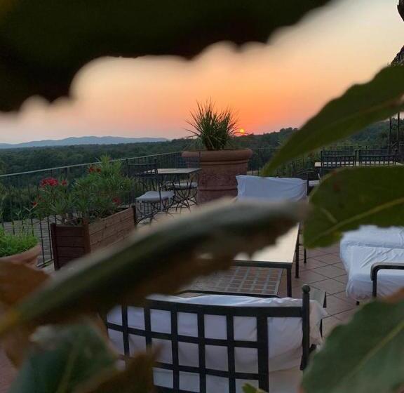 ホテル Agriturismo Cerrosughero