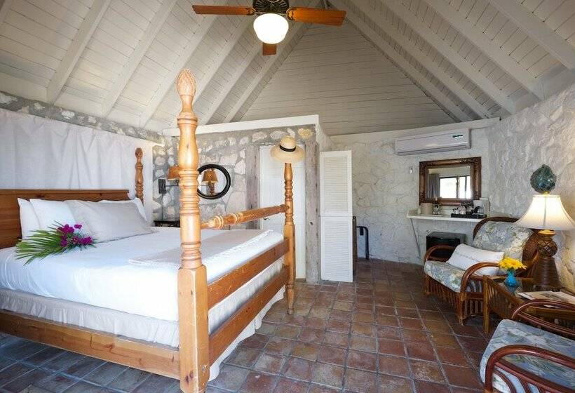 בית מלון כפרי Fernandez Bay Village