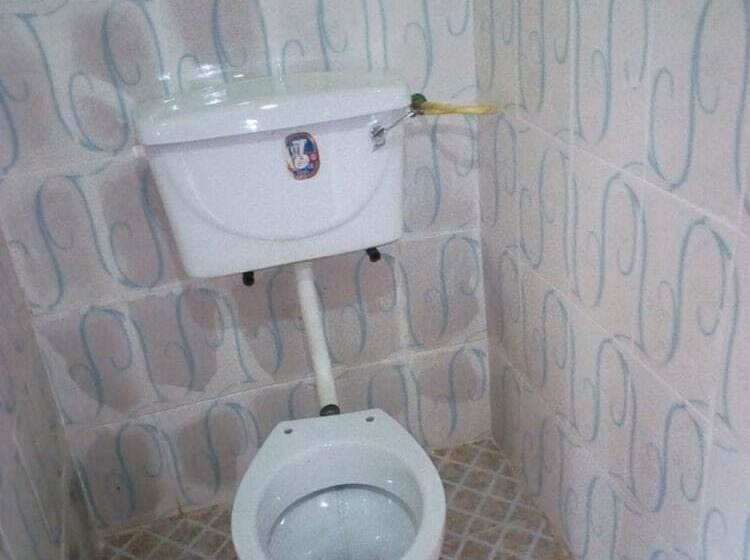 هتل Green Hut Guest House