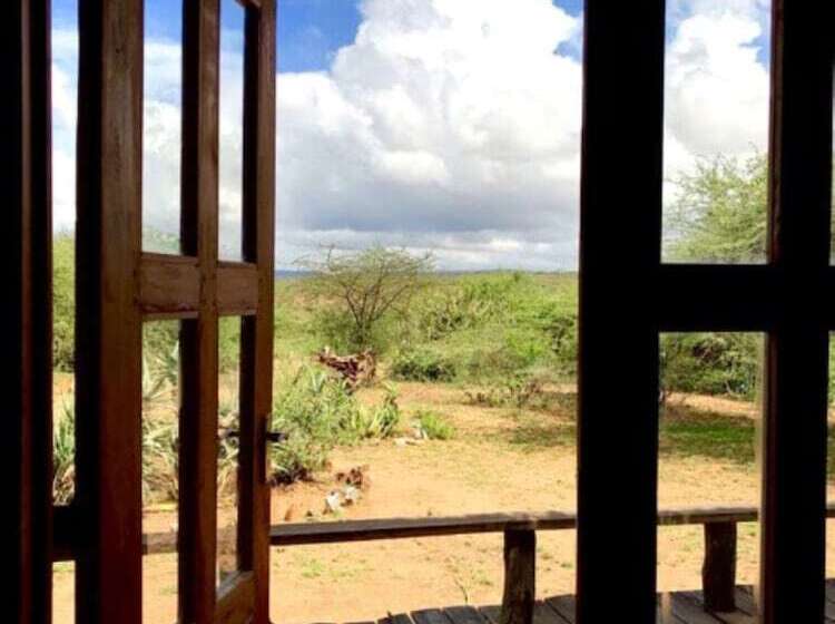 Отель Laikipia Eco Cottages