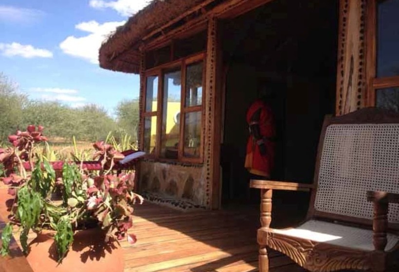 Отель Laikipia Eco Cottages